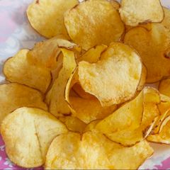Hommade Fasting Potato Chips A picture of Hommade Fasting Potato Chips.