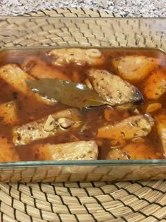 Una foto de Bonito en escabeche