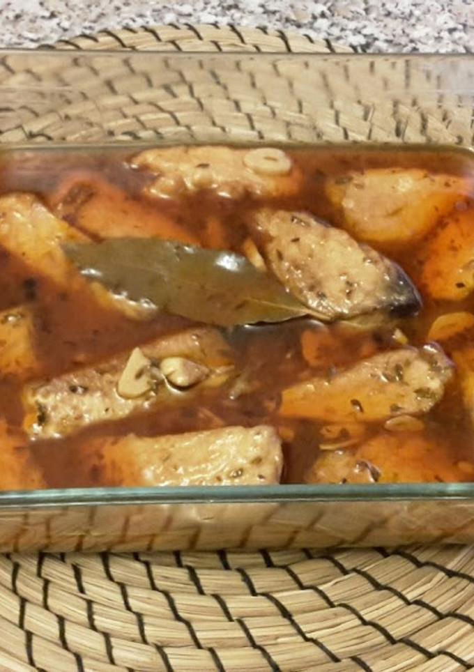 Una foto de Bonito en escabeche