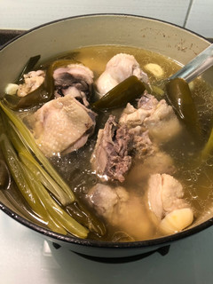 剝皮辣椒雞湯 #雞肉料理 的食譜成品照片