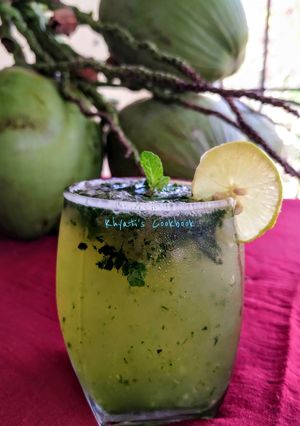 A picture of Refreshing Green tea, mint and coconut mocktail.