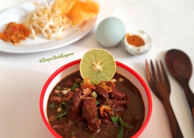 684. Rawon Daging Sapi