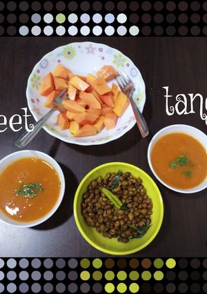 A picture of Roasted tomato soup & chana.
