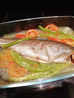 Una foto de Trucha al horno