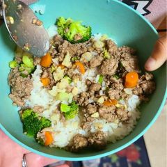A picture of Ground turkey teriyaki bowl.