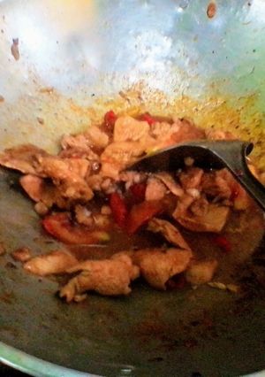 Foto resep Ayam masak merah paprika