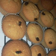 A picture of Rising vanilla cupcake.