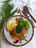 Salad Jowo (Pecel) Daun Adas dan Manfaatnya