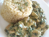 Pollo con setas y espinacas