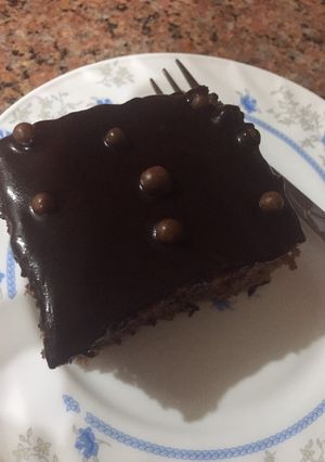 صورة لوصفة كيكه الشوكولاته وصوص الشوكولاته 😍