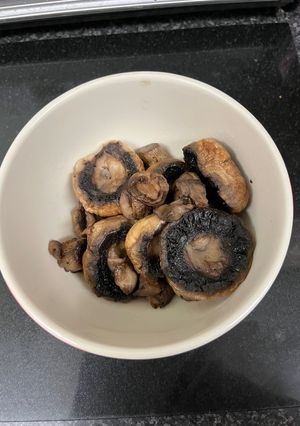 A picture of Air Fryer Mushrooms.