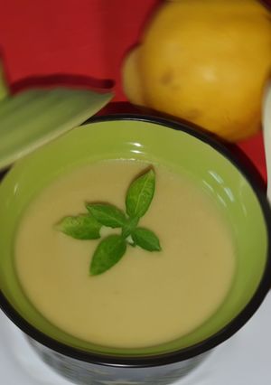 O poză a rețetei Supa crema de gutui.