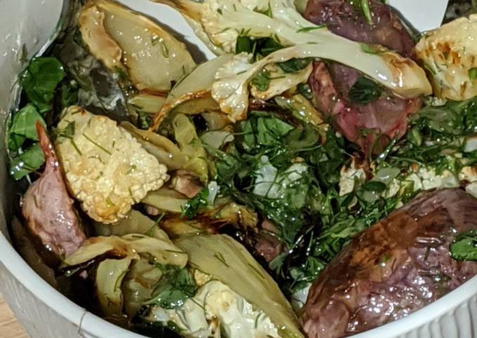 Steps to Prepare Homemade Roasted Cauliflower, Fennel &amp; Radish Salad
