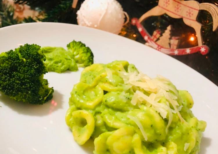 Orecchiette alla crema di broccoli