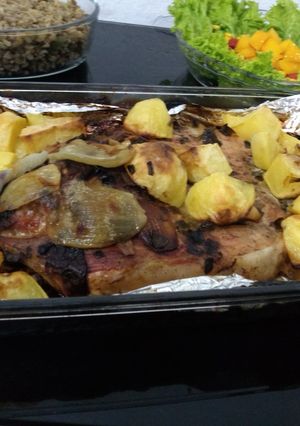 Foto de Pernil ao forno com batatas