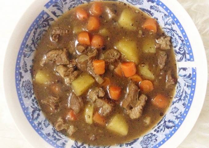 Step-by-Step Guide to Make Quick Simple Beef Stew