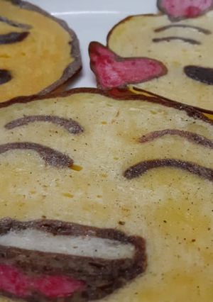 A picture of Healthy Emoji Pancakes.