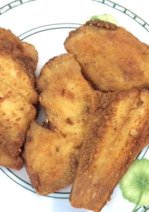 Hình của món Cá lưỡi trâu Ba Tri ( Thờn bơn ) chiên giòn.