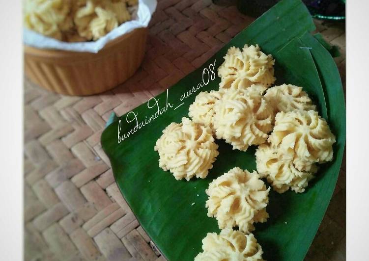 Resep Semprit Dahlia, Lezat