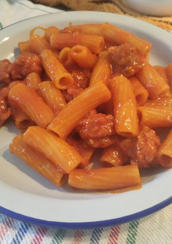 Una foto de Macarrones con chorizo