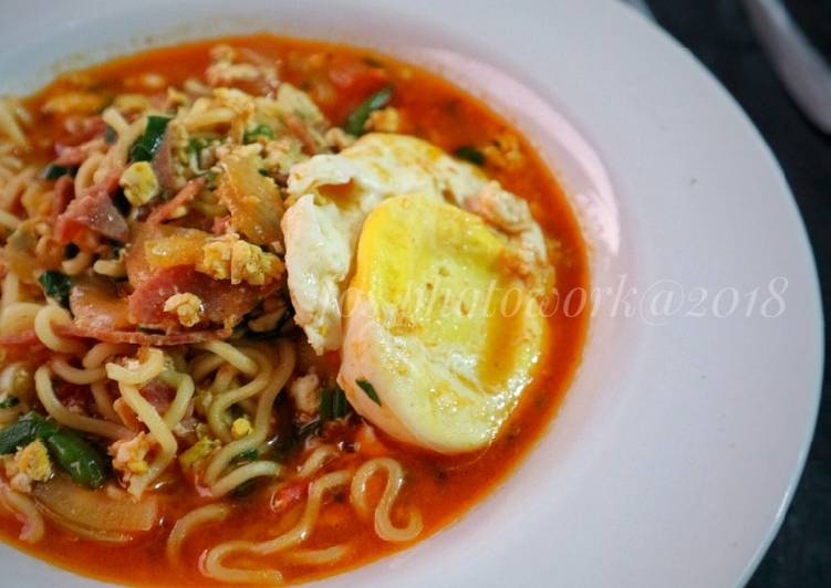 Resep Mie Becek Smoke Beef, Bikin Ngiler