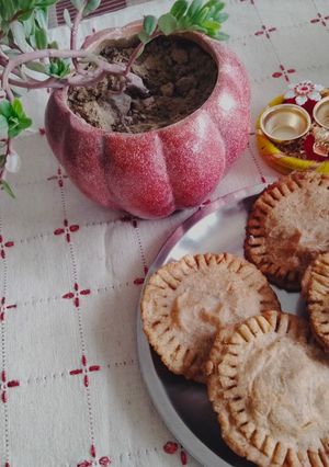 A picture of Singhade ke aate ki kachori.