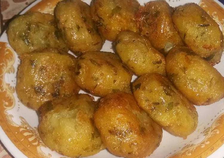  Resep Perkedel kentang gurih  oleh Rya Prasetya Cookpad