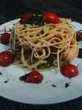 Tallarines con cherrys a la provenzal