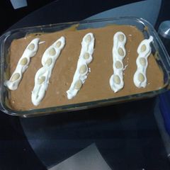 A picture of Tofee pudding.