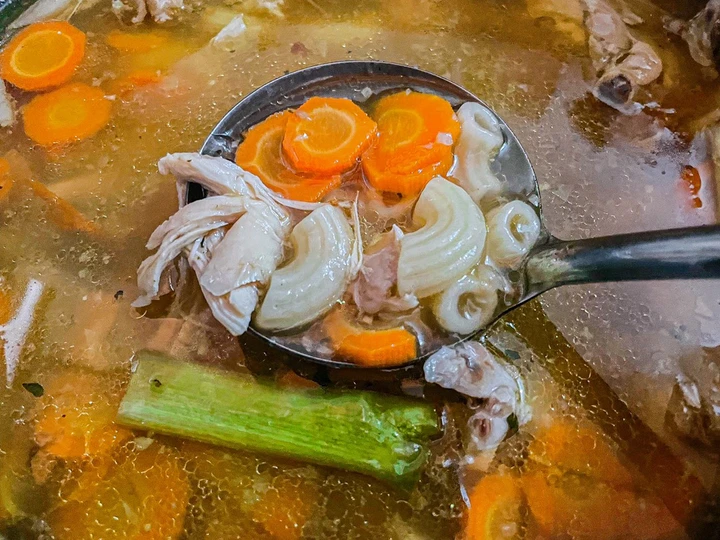 Langkah Gampang Menyiapkan Resep Sup Ayam ala FamilyA yang  Bikin Ketagihan Anti Ribet, Lezat