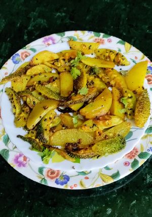 A picture of Spiny Gourd(Kantola) Potato Fry(no onion garlic).
