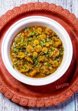 লাউ চিংড়ি (Lau chingri recipe in Bengali) রেসিপির প্রধান ছবি