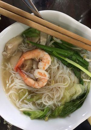 Hình của món Bún gỏi già Sóc Trăng.