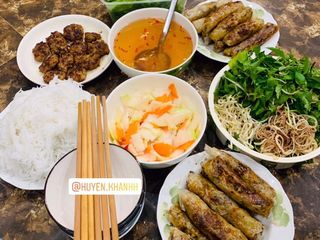 Bún nem chả Hà Nội 🇻🇳