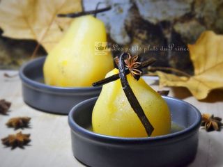 Poires pochées au sirop de miel et épices