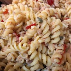A picture of Pasta con tonno.