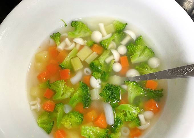 Cách nấu nướng súp rau quả ngọt nhạt thanh đạm – đầy đủ sắc tố mùi hương vị