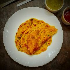 A picture of Mix vegetable besan chilla.