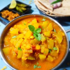 Bottle Gourd Gravy A picture of Bottle Gourd Gravy.