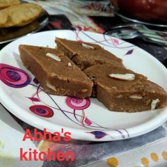 Singhare ke aate ki burfi A picture of Singhare ke aate ki burfi.