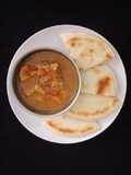 Chapati With Lamb Curry