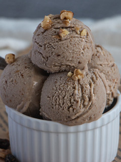 A picture of Chunky Banana Ice Cream.