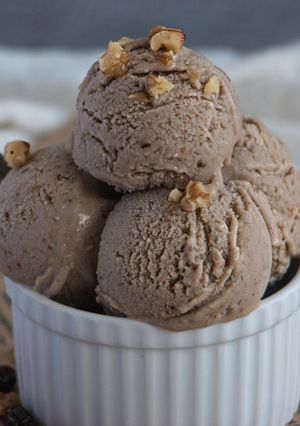 A picture of Chunky Banana Ice Cream.