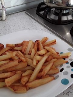 عکسی از دستور سیب زمینی سرخ کرده🍟🍟