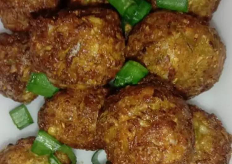 Simple Way to Make Homemade Fried Cabbage Balls