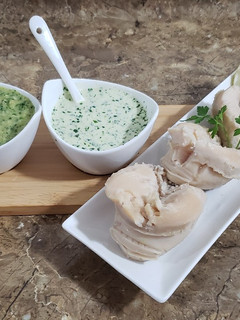 Una foto de Locos con salsa verde