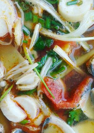 Hình của món Canh Tôm chua kiểu Thái (Tom Yum Kung).
