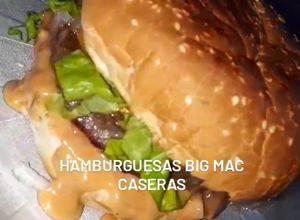 Una foto de Hamburguesa Big Mac casera- Salsa big mac facilísima