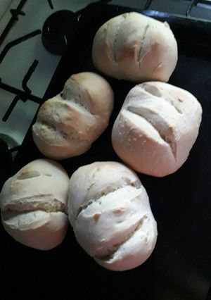 Una foto de Pan casero riquísimo y fácil 😉