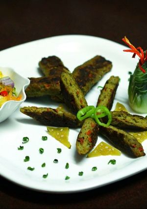 A picture of Pesto chicken seekh kabab.